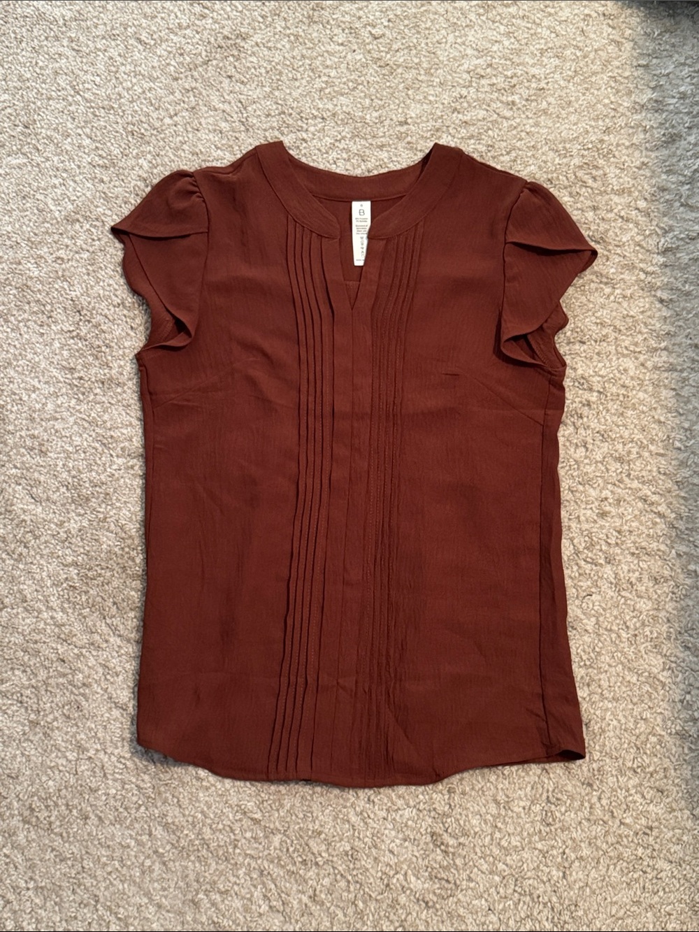 Women's Pintuck Flutter Sleeve Blouse - Rust
